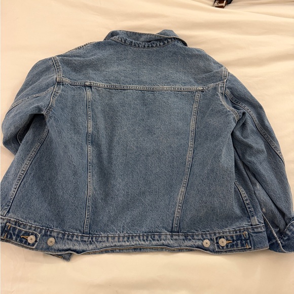 Old Navy Jean Jacket - Picture 4 of 8